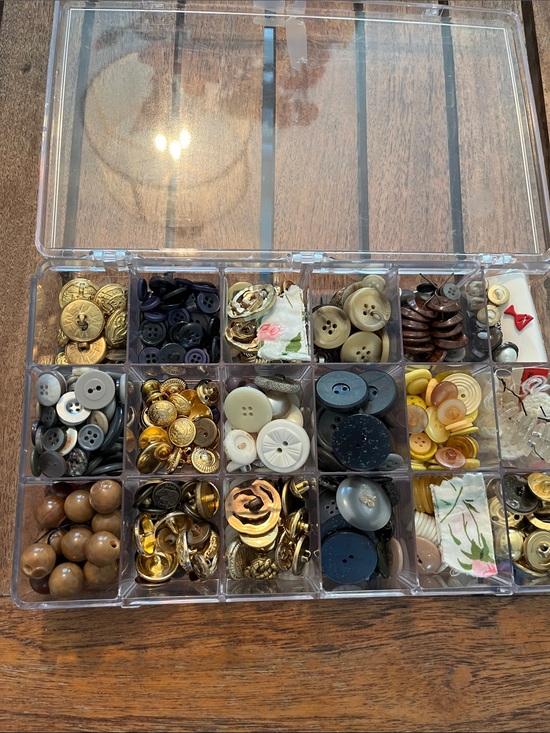 Other - 2.5 pounds of vintage buttons perfect for crafting or clothing restoration